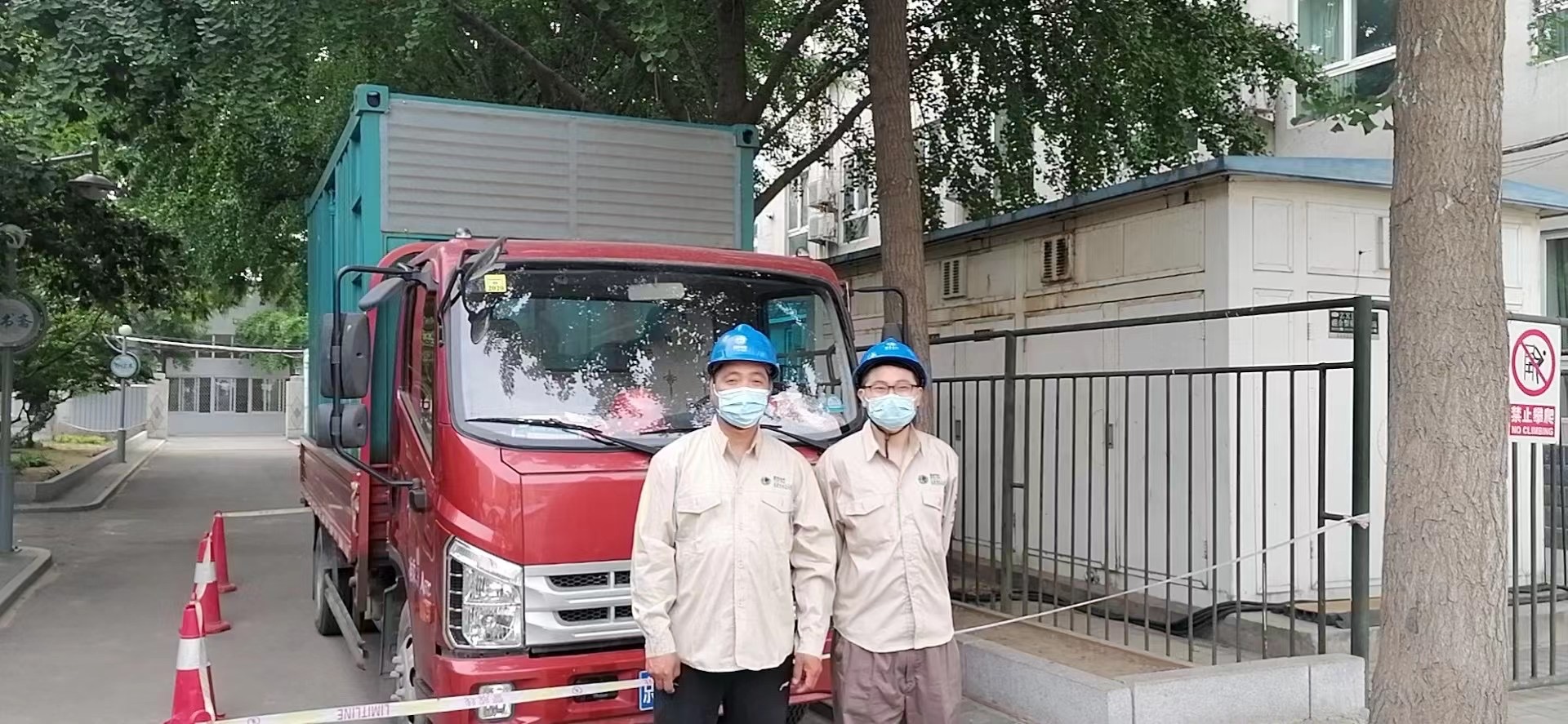 2021年高考電力保障人員堅守崗位發(fā)電機(jī)租賃